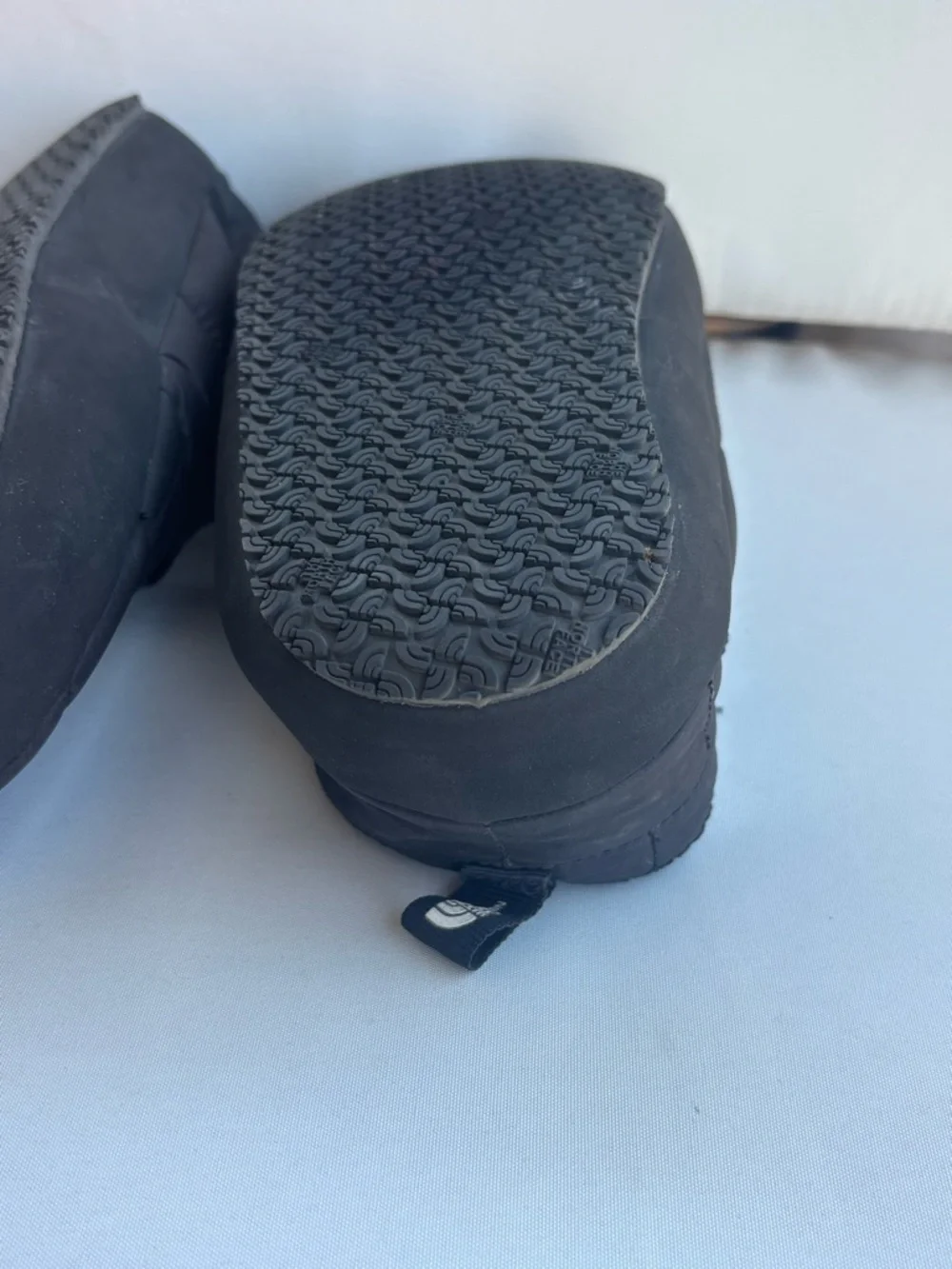 The North Face Kids Black Quilted Slip-On Slippers